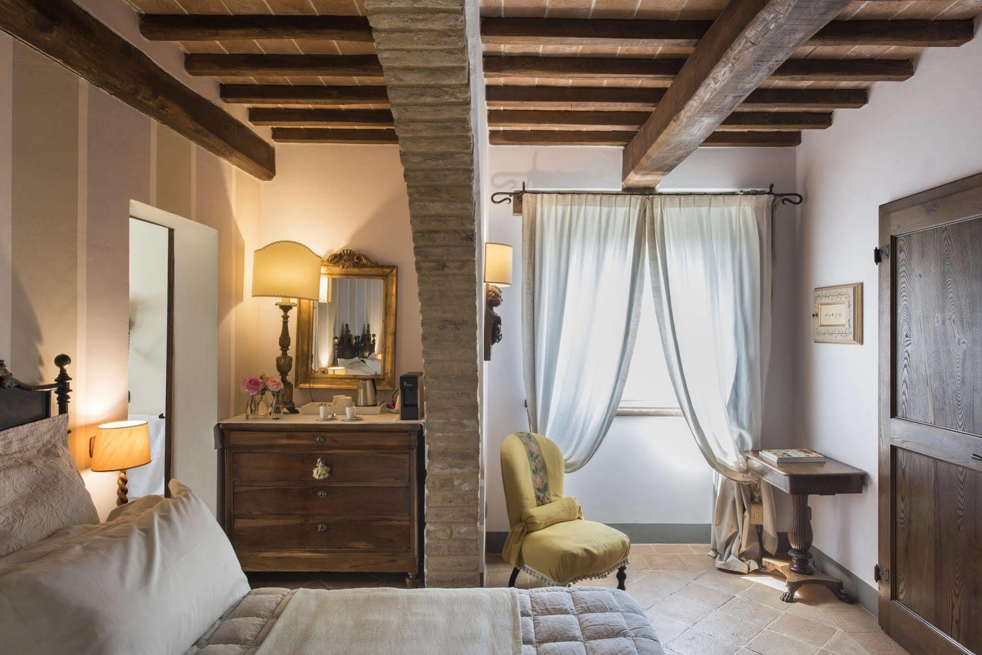 Гостевой дом La Palazzetta Del Vescovo Fratta Todina Экстерьер фото