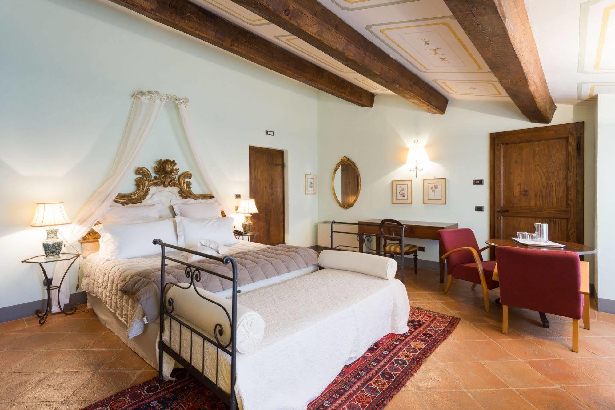 Гостевой дом La Palazzetta Del Vescovo Fratta Todina Экстерьер фото